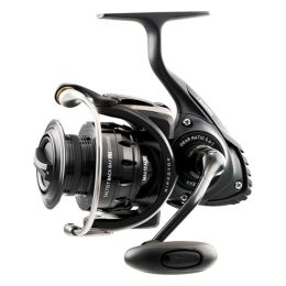 Daiwa Saltist Back Bay Spinning Reel (Material: Aluminum)